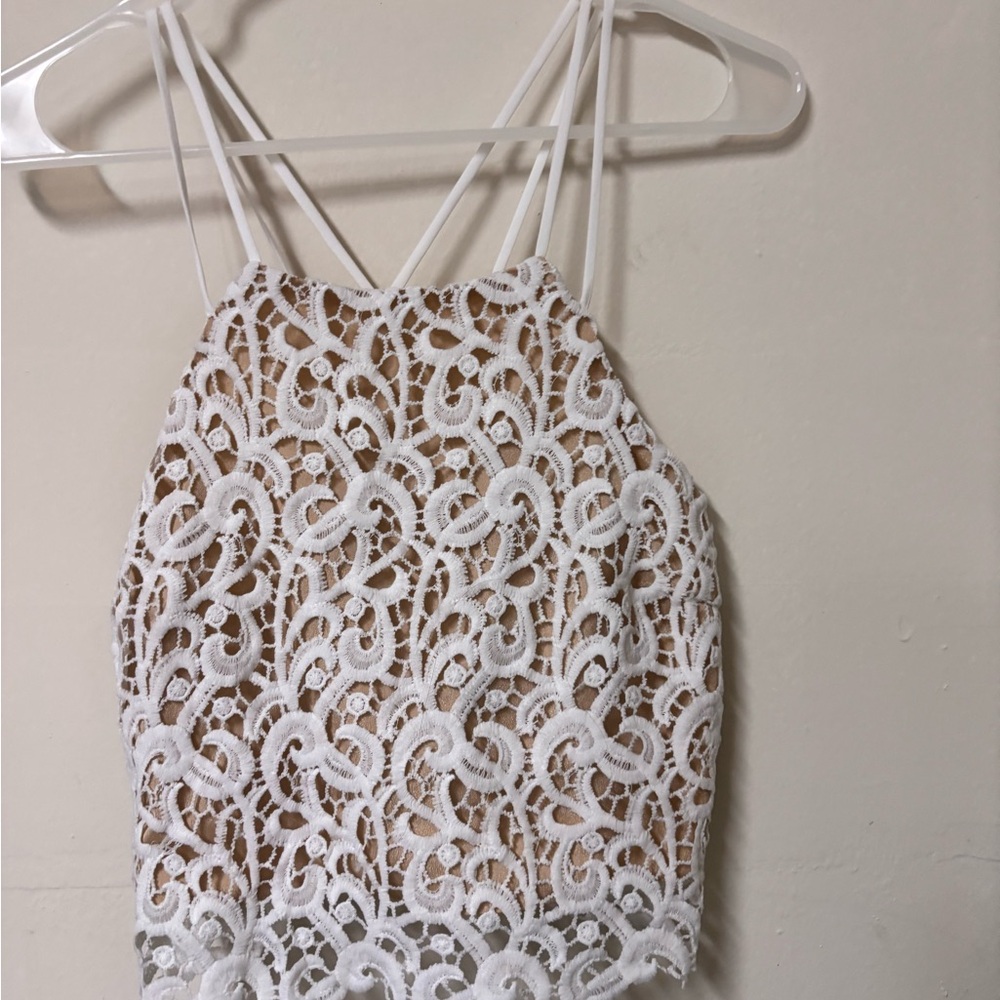 DO+BE Cream and White Lace Shorts and Top set - Picture 2 of 13